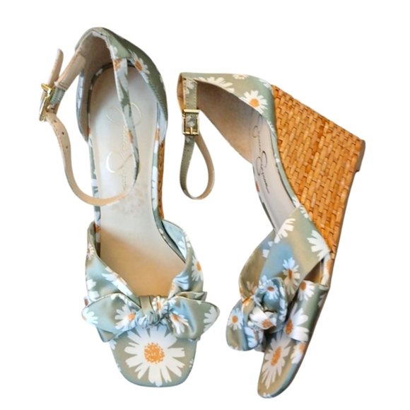 Jessica Simpson Delilah Green and White Floral Wicker Wedge Sandals Size 8.5 - Picture 1 of 11